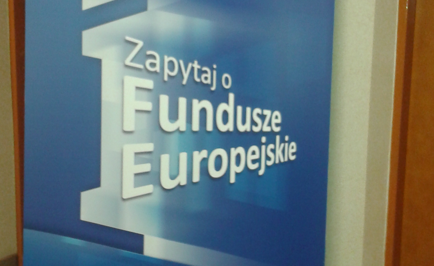 Zapytaj o Fundusze Europejskie.png